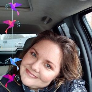 Meet your Posher, Eva